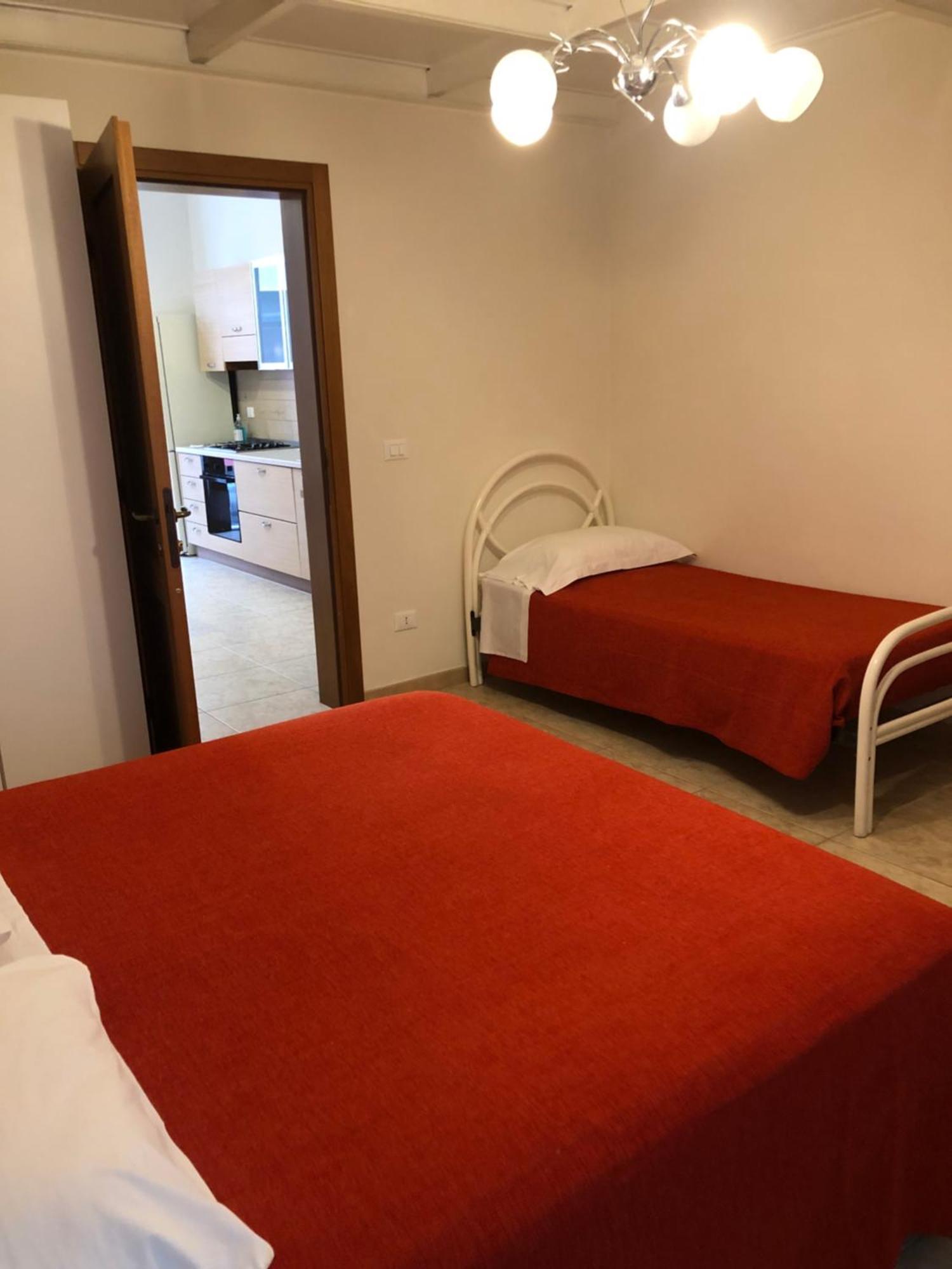 B&B Del Corso กัลลีโปลี ภายนอก รูปภาพ